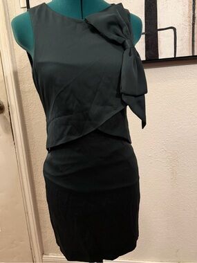 bebe Dark Green Bow-Accent Sleeveless Mini Dress